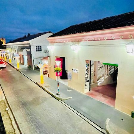 Hotel Edelmira Comitan de Dominguez Zewnętrze zdjęcie