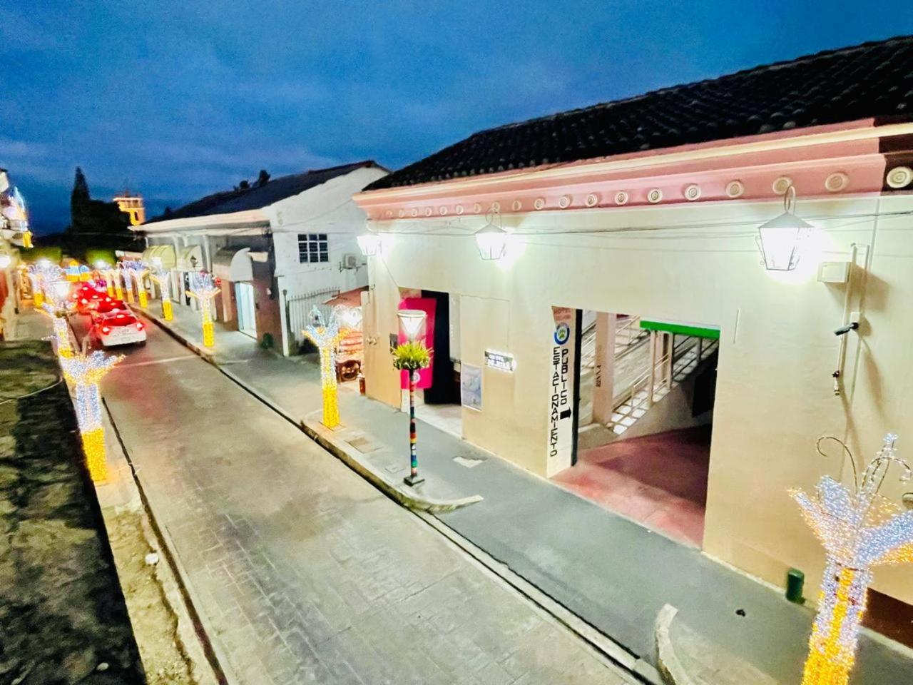 Hotel Edelmira Comitan de Dominguez Zewnętrze zdjęcie